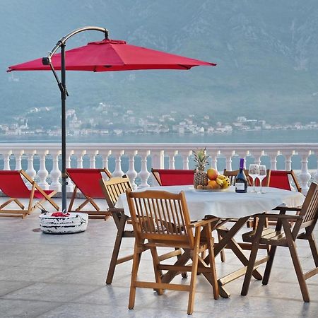 Apartments Sea Star Kotor Eksteriør billede